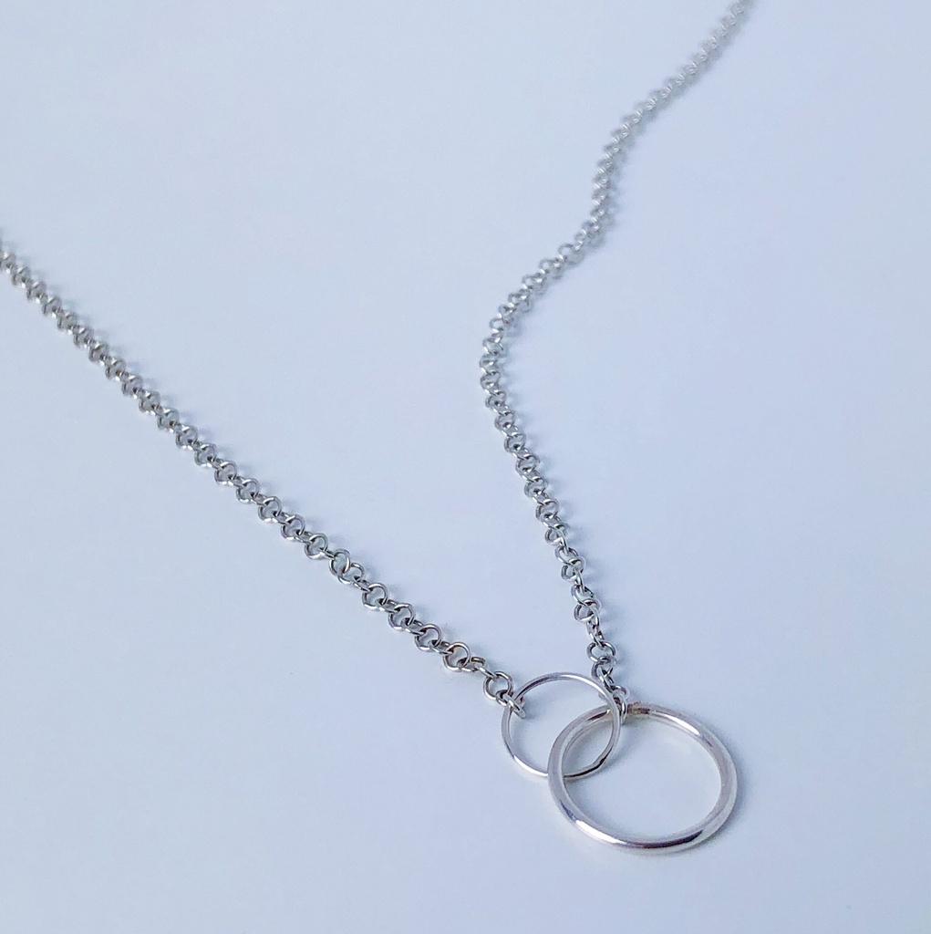 NECKLACE LASSO PHI K1.40 Silver