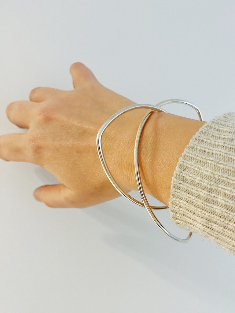 BANGLE Hannah Tomoko A5.3