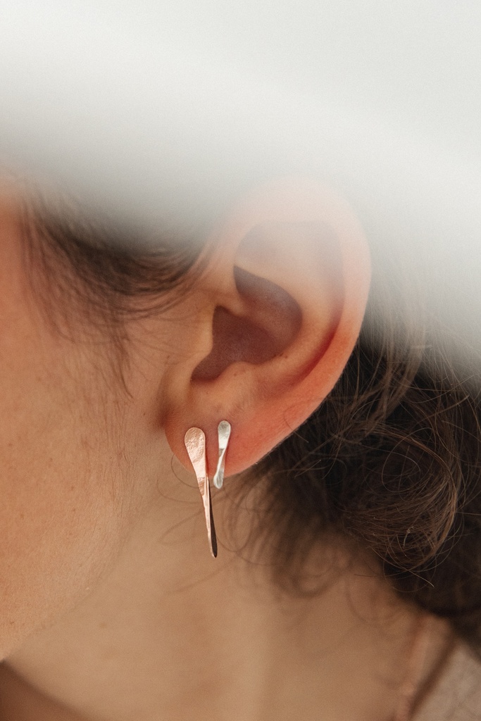 EARSTUD LASSO TWISTED BONE O1.4 yellow