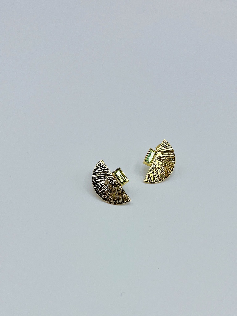 EARRINGS Liesbeth Gemels O16.30