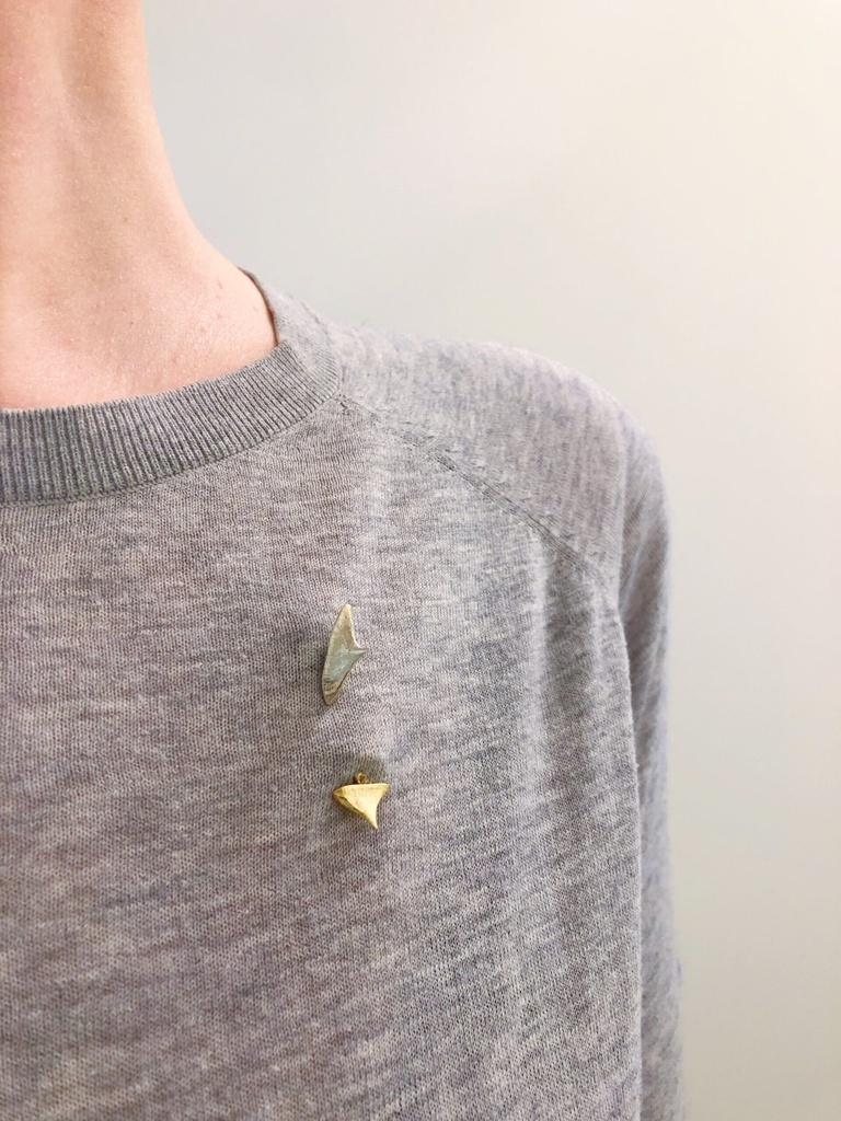 BROOCHE Mass Lee B26.1