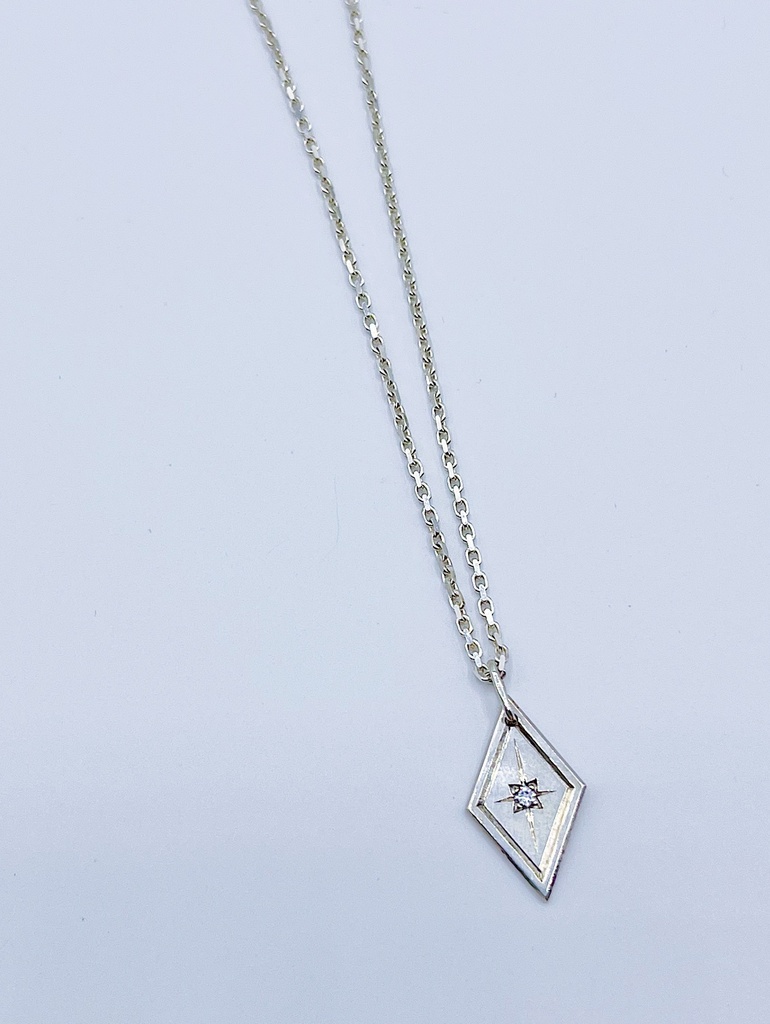 NECKLACE Emma Gregory  K9.7