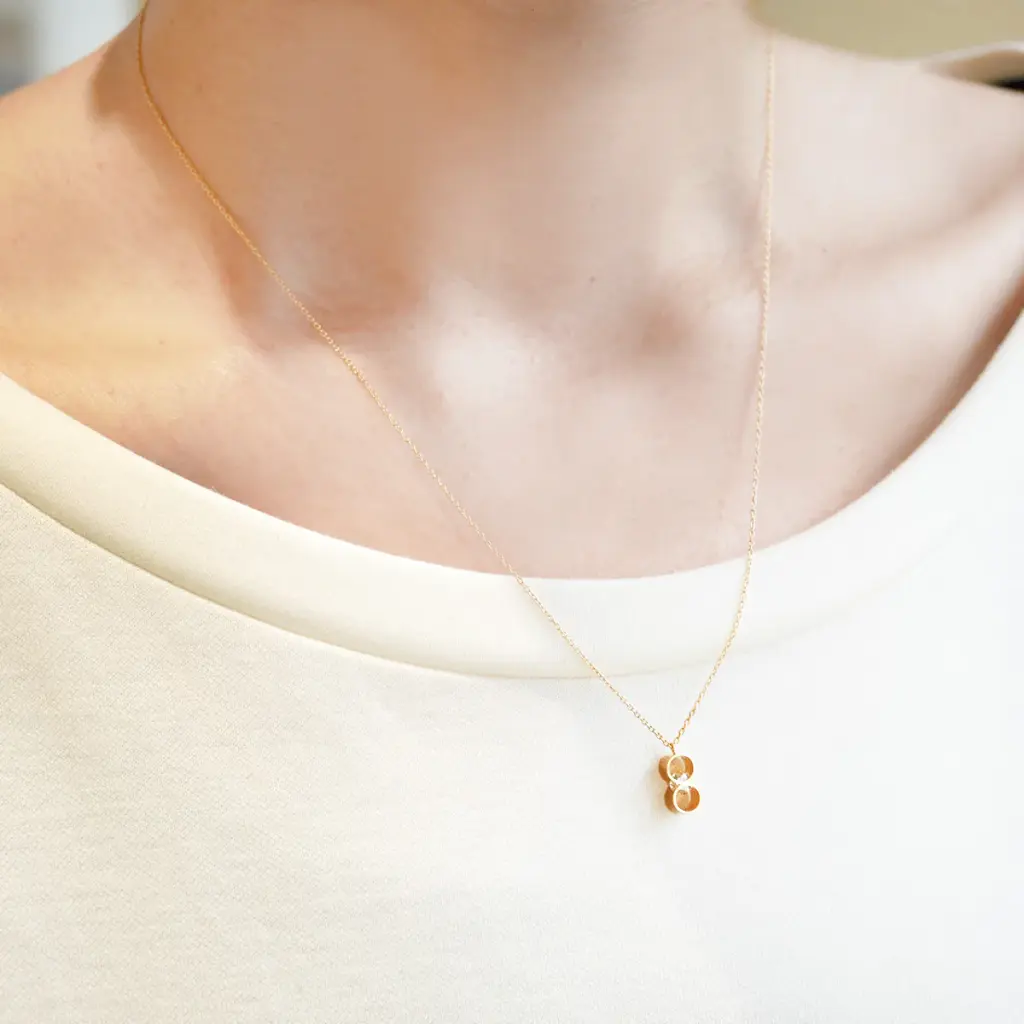Januka_Con Necklace Short 3.webp