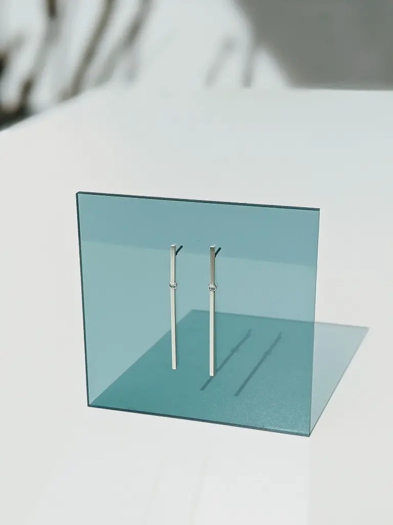 Eon oorbellen zilver.webp