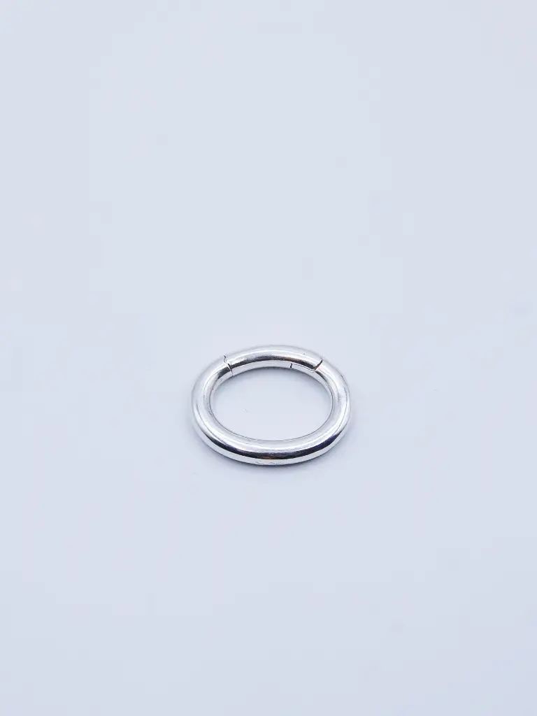 C1.1 silver.webp