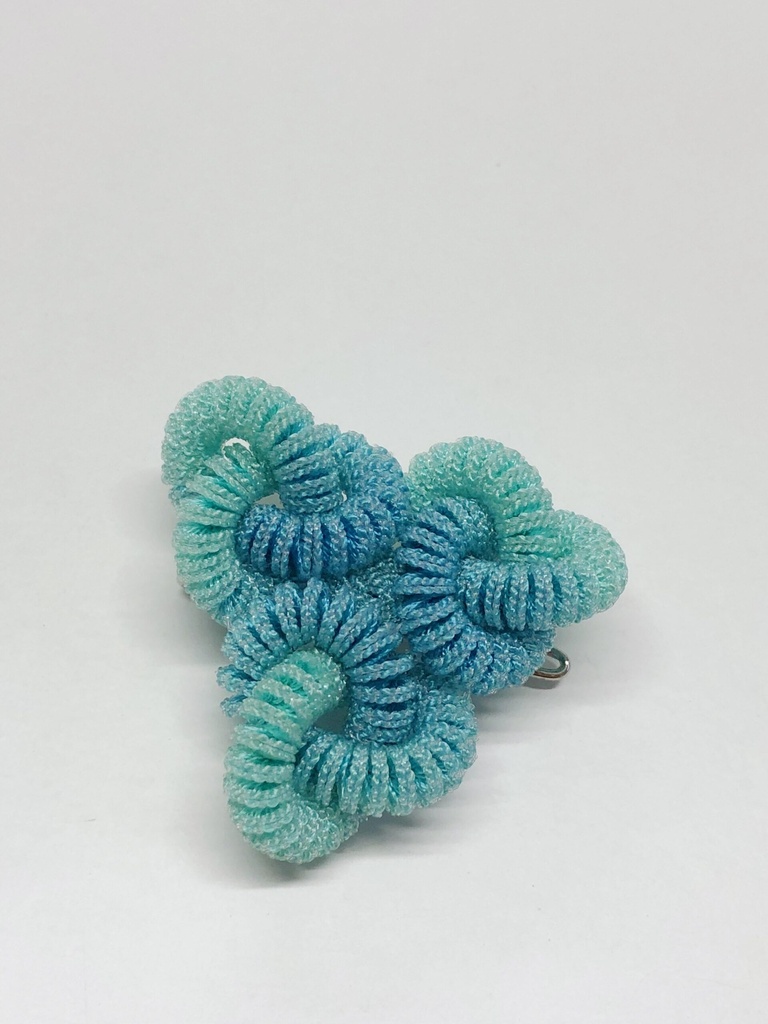 BROOCHE Anke Hennig B11.2 Blue