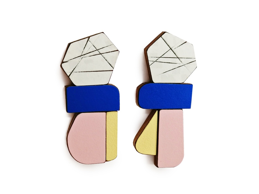 EARRINGS Karen Vanmol O40.4 Rose/Red