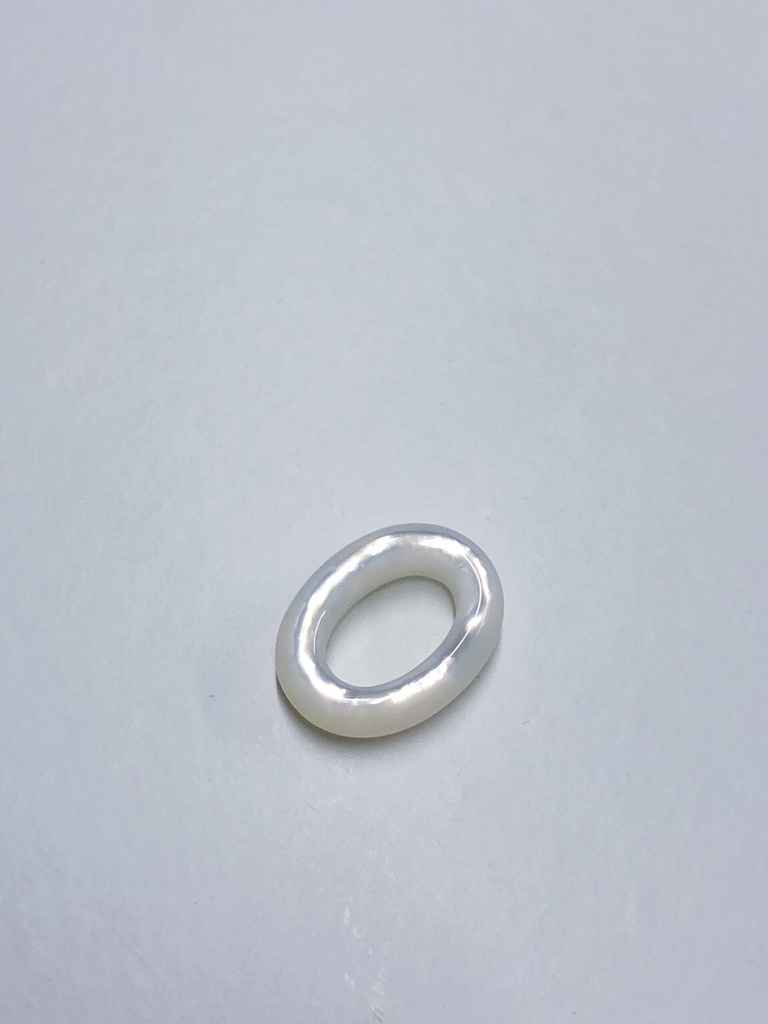 ADD-ON LASSO Mother of Pearl White Medium Ovale