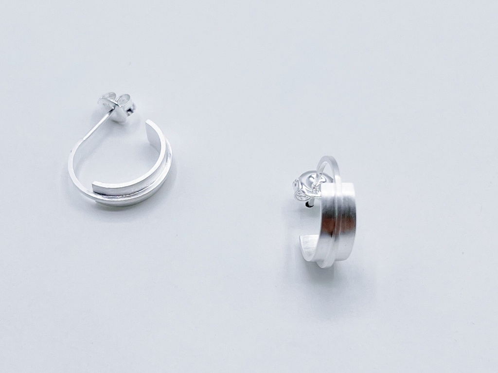 EARRINGS Ans Houben 017.25