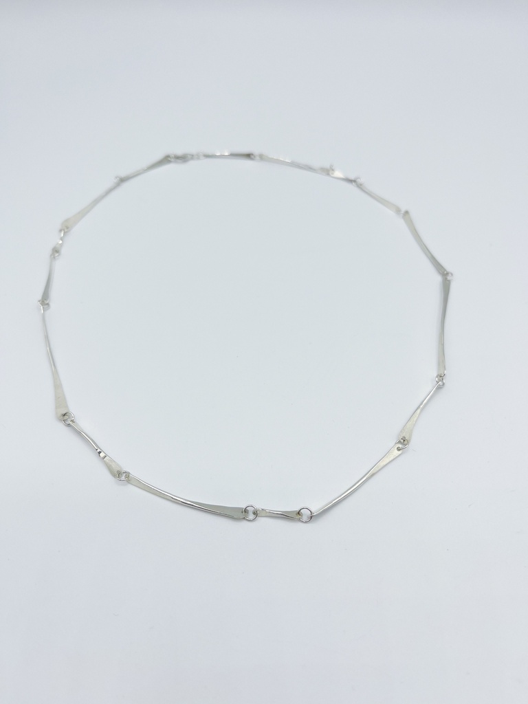 NECKLACE LASSO TWISTED BONE K1.25 Silver