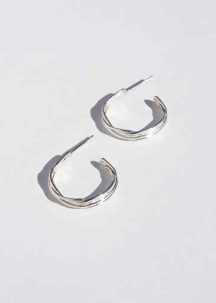 EARRINGS Swim To The Moon O33.9