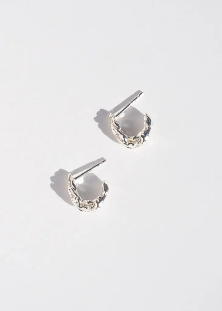 EARRINGS Swim To The Moon O33.10