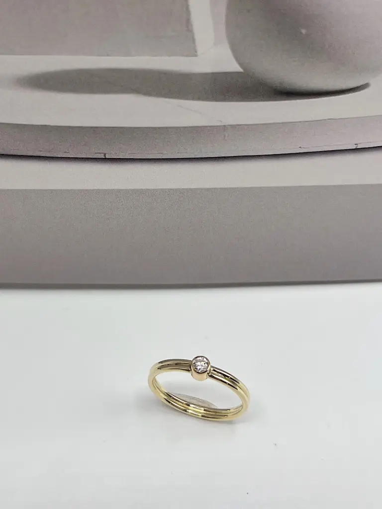 RING LASSO 18kt Yellow Gold & Brilliant