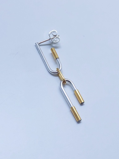[O1.100] EARRING LASSO Swing O1.100 (1 PIECE)