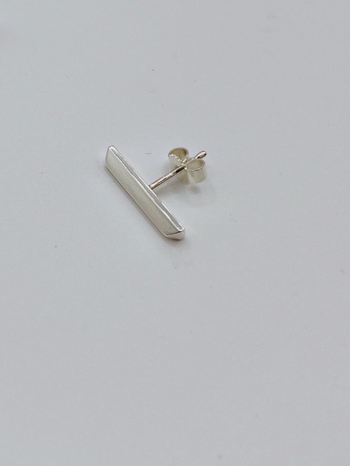 [O51.54] EARSTUD Saskia Diez O51.54 (1 PIECE)