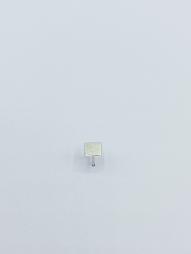 [O1.13 silver mat] Earstud LASSO 