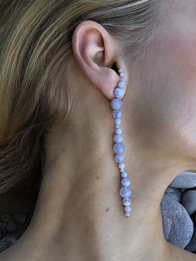 [O19.11 Chalcedony] EARRINGS Mussels & Muscels O19.11 Chalcedony 