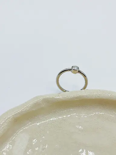 [R1.18kt.60] RING LASSO 18kt White Gold & Brilliant