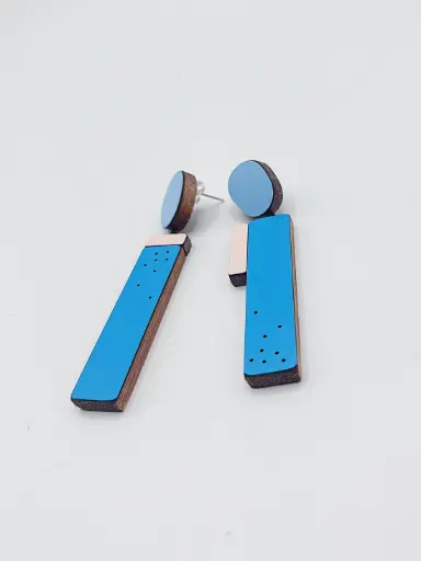 [O40.96] EARRINGS Karen Vanmol