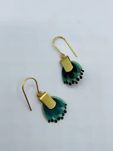 [O4.2-1] Earrings
