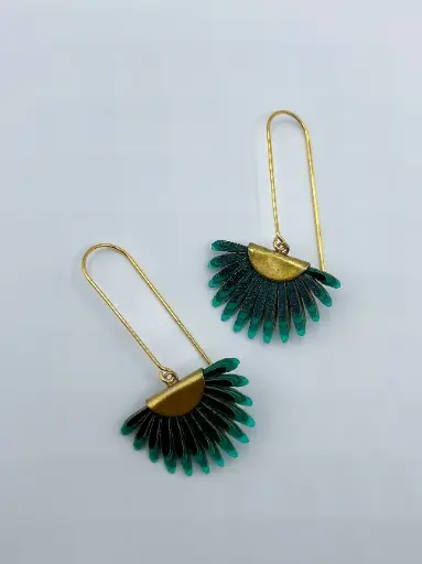[O4.4-1-5] Earrings
