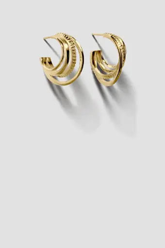 [O31.95] Earrings