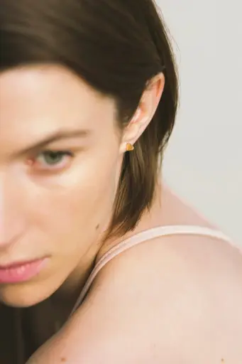 [O51.74] Earrings