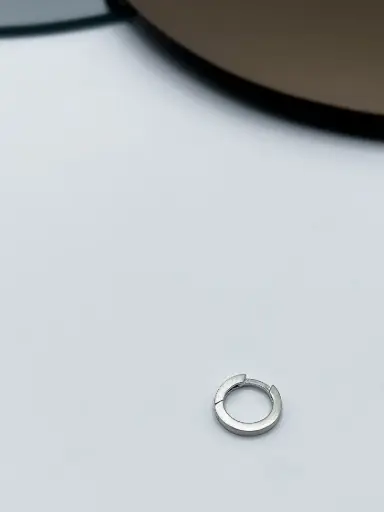 [O1.120] Earring LASSO 