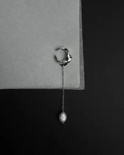 [E29.3] Earcuff  