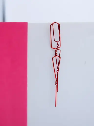 [O9.20 red] Earring